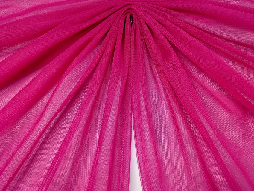 Евросетка (фатин мягкий), малиновый (отрез 1,8 м) - фото 1 - интернет-магазин tkani-atlas.com.ua