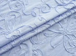 Котон смужка зі стрічкою великі квіти, блакитний (відріз 1,5 м) - інтернет-магазин tkani-atlas.com.ua