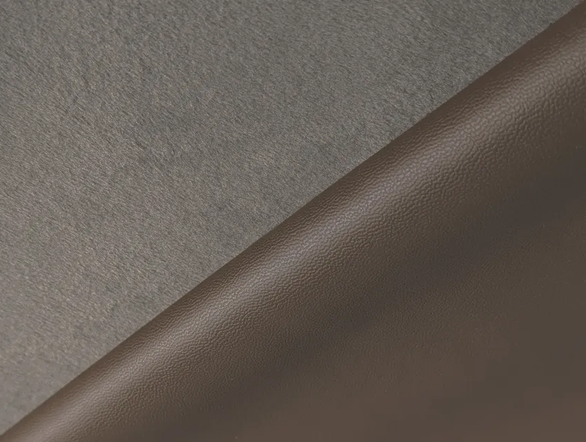 Кожа стрейч на меху светло-коричневый (отрез 1,1 м) - фото 1 - интернет-магазин tkani-atlas.com.ua