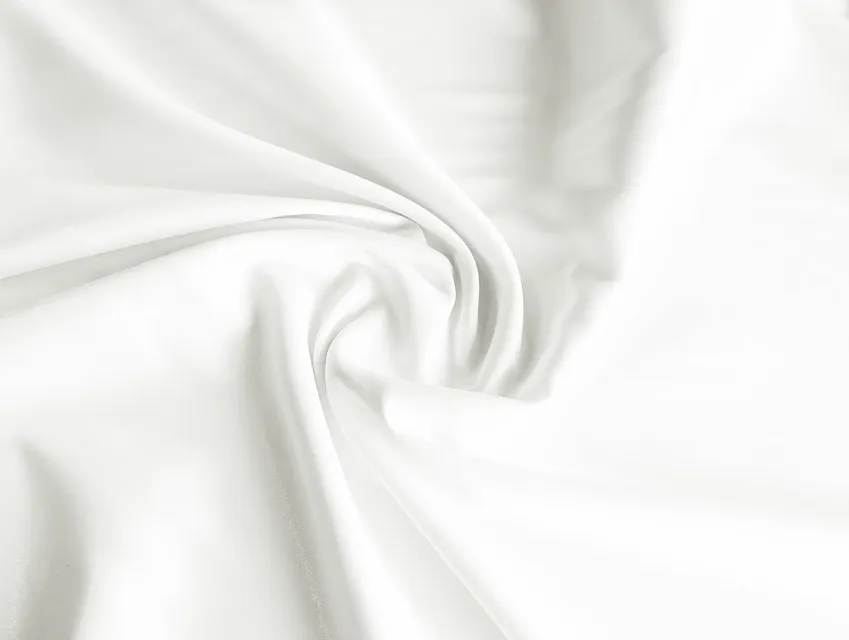 Атлас Королевский молочный (отрез 1,7 м) - фото 1 - интернет-магазин tkani-atlas.com.ua