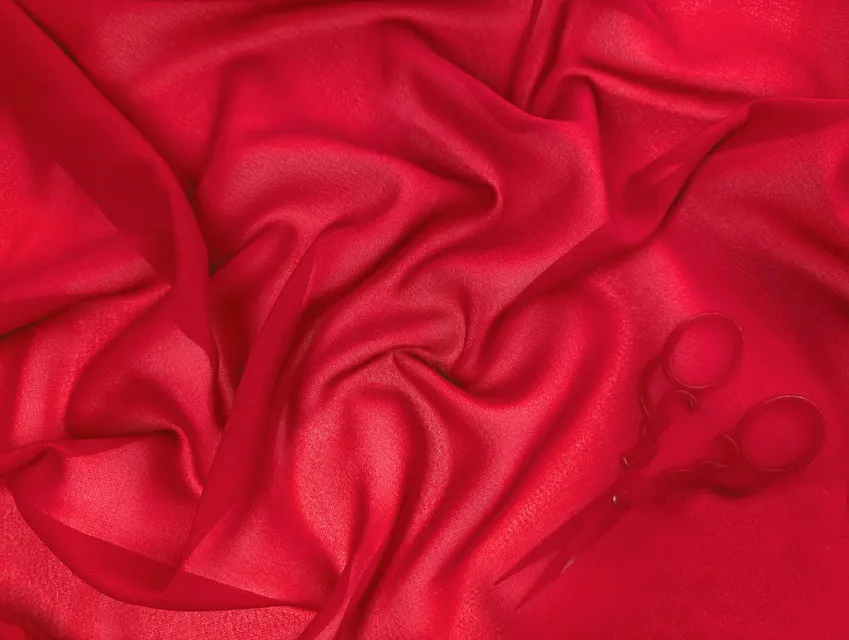Шифон Вінді яскраво-червоний (відріз 1,3 м) - фото 1 - інтернет-магазин tkani-atlas.com.ua