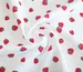 Муслін малюнок полунички 20 мм, молочний - фото 1 - інтернет-магазин tkani-atlas.com.ua