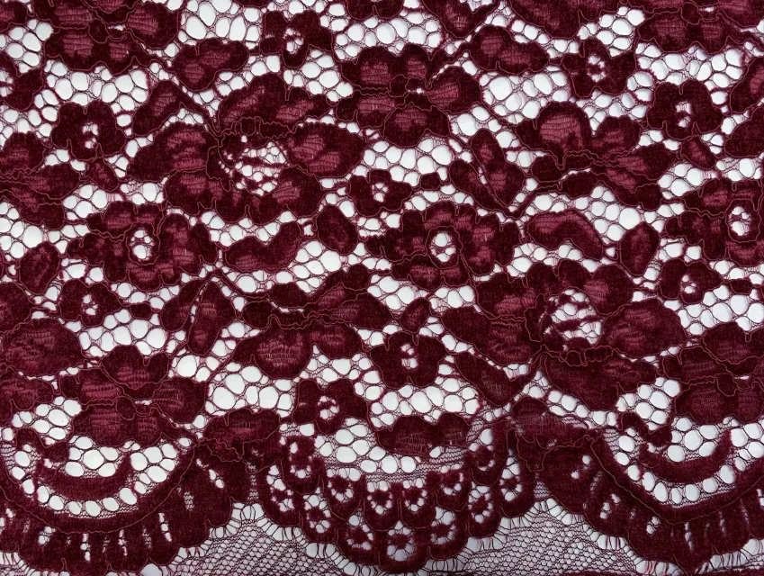 Гіпюр оксамитовий двосторонній фестон, бордовий - фото 1 - інтернет-магазин tkani-atlas.com.ua