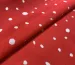Штапель неравномерные горошки, белые на красном - фото 1 - интернет-магазин tkani-atlas.com.ua