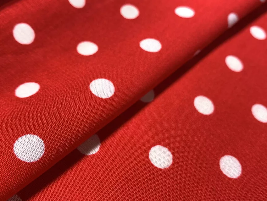 Штапель горошок 7 мм, червоний - фото 1 - інтернет-магазин tkani-atlas.com.ua