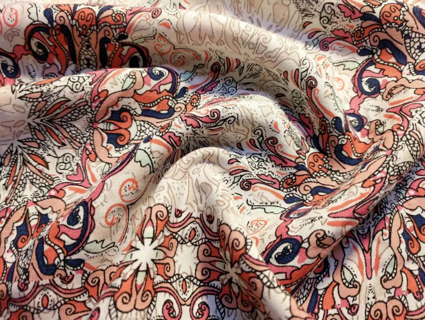 Штапель рисунок геометрия, оранжевый на бежевом - фото 1 - интернет-магазин tkani-atlas.com.ua