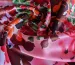 Атлас стрейчевый цветочная акварель, красно-розовый - фото 3 - интернет-магазин tkani-atlas.com.ua
