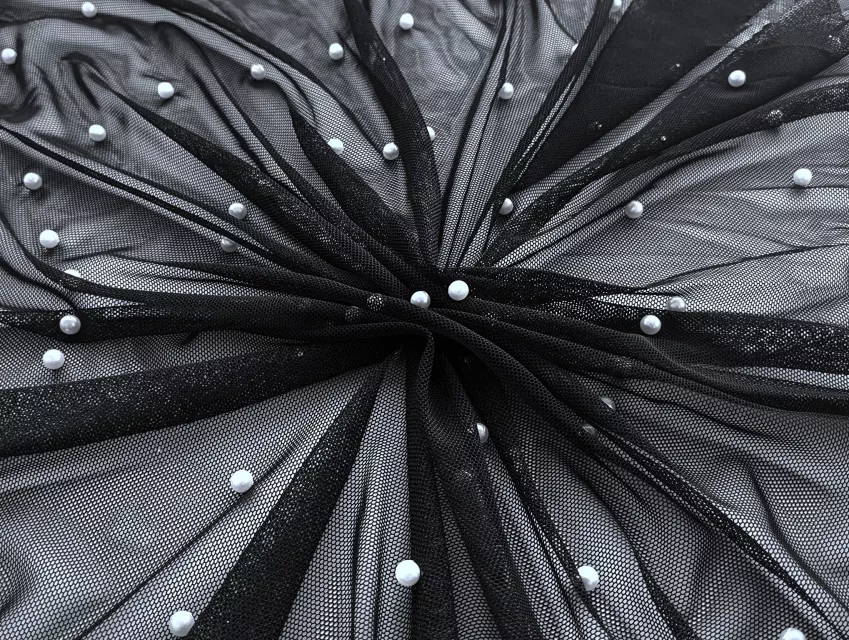Сетка стрейчевая с жемчугом, черный - фото 1 - интернет-магазин tkani-atlas.com.ua