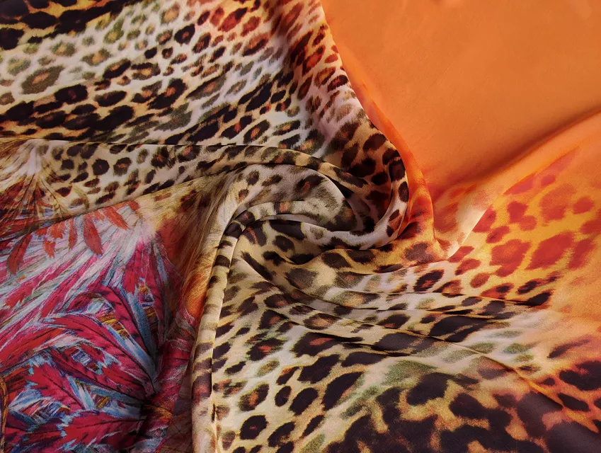 Шифон купон леопардовый, оранжевый с коричневым - фото 1 - интернет-магазин tkani-atlas.com.ua