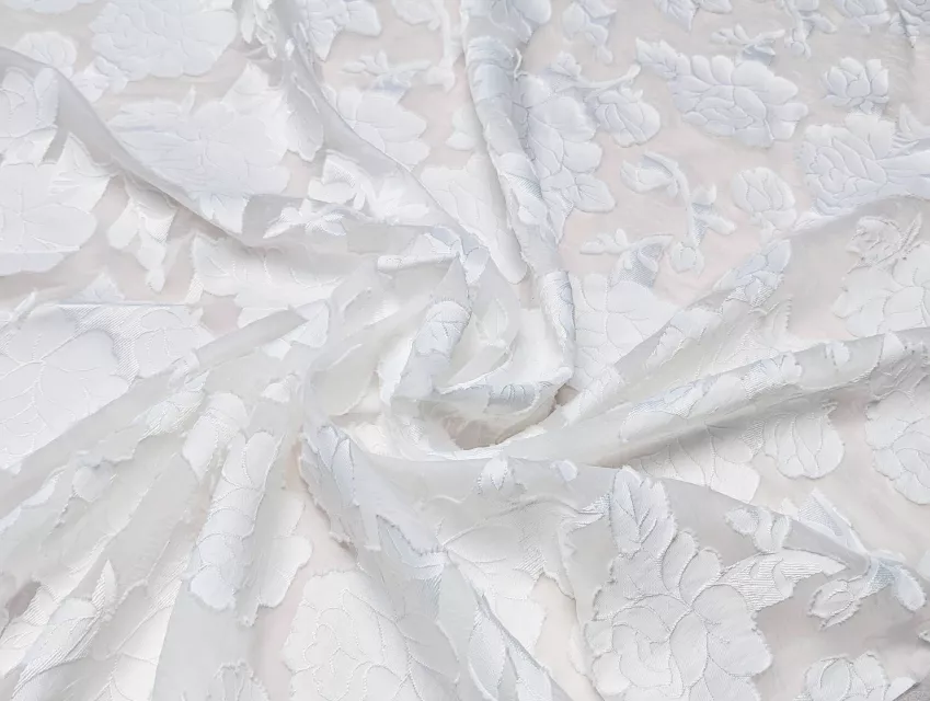 Жаккарл органза квітковий, білий - фото 1 - інтернет-магазин tkani-atlas.com.ua