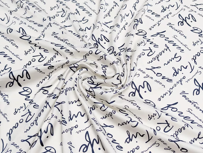 Шовк Армані написи, молочний - фото 1 - інтернет-магазин tkani-atlas.com.ua