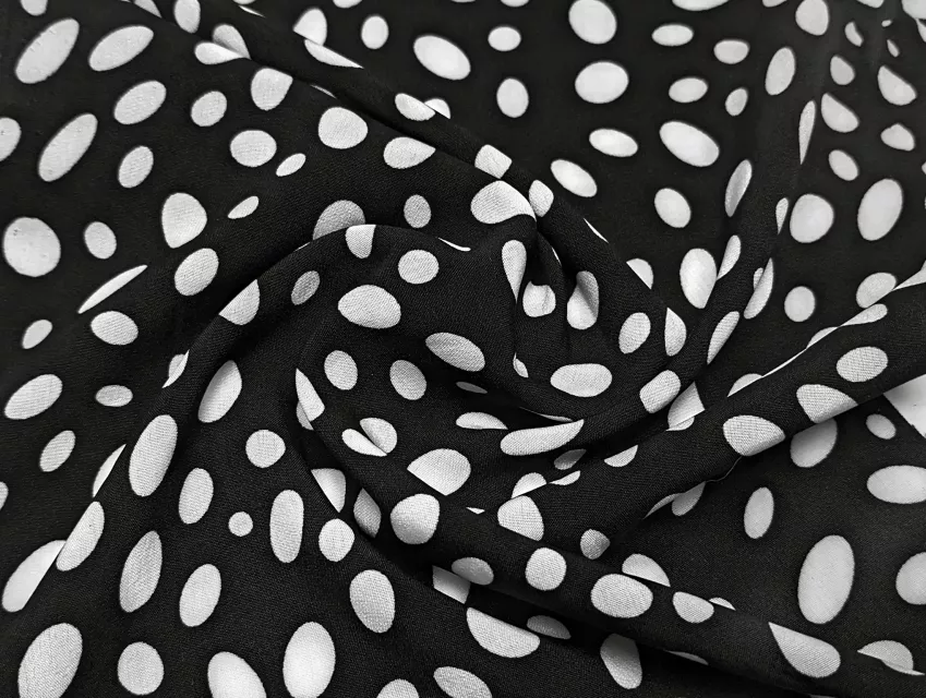 Софт принт овальные горошки, белые на черном - фото 1 - интернет-магазин tkani-atlas.com.ua