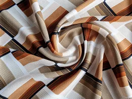 Американський креп малюнок ромби, коричневий на білому - інтернет-магазин tkani-atlas.com.ua