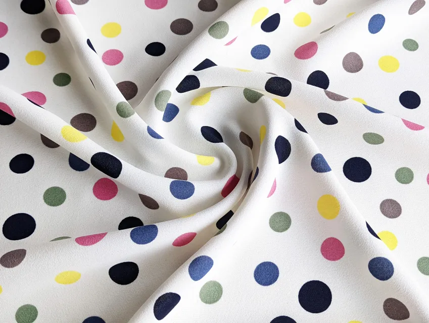 Американський креп малюнок різнокольорові горошки, молочний - фото 1 - інтернет-магазин tkani-atlas.com.ua