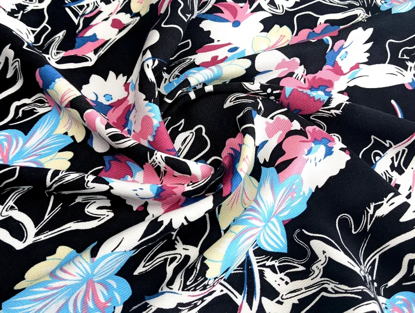 Штапель Бельмондо травневий букет, чорний - фото 1 - інтернет-магазин tkani-atlas.com.ua