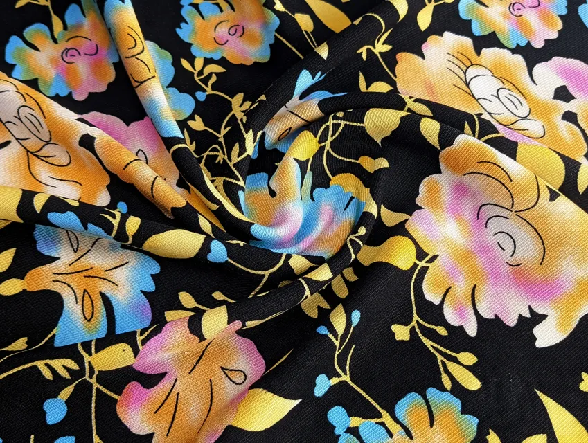 Штапель Бельмондо весняна казка, чорний - фото 1 - інтернет-магазин tkani-atlas.com.ua