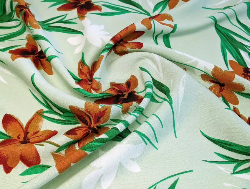 Штапель шовковистий квітковий вальс, блідо-оливковий - фото 1 - інтернет-магазин tkani-atlas.com.ua