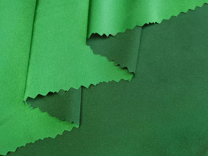 Шелк Армани двухцветный, зелёный яркий с зеленым - фото 1 - интернет-магазин tkani-atlas.com.ua