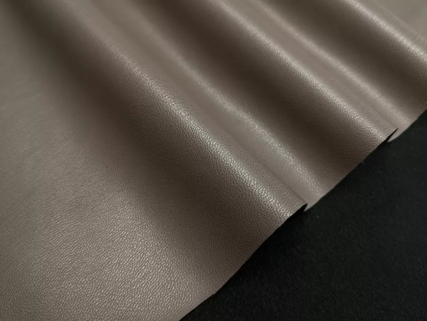 Екошкіра на флісі, какао з молоком - фото 1 - інтернет-магазин tkani-atlas.com.ua