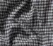 Трикотаж віскоза дрібна клітинка, бежево-чорний (відріз 1,35 м) - фото 3 - інтернет-магазин tkani-atlas.com.ua