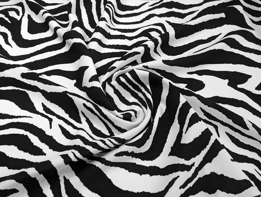 Американский креп рисунок зебра, черный с молочным - фото 1 - интернет-магазин tkani-atlas.com.ua