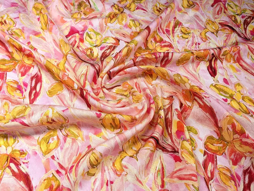 Шовк віскоза квіткові візерунки, жовто-кораловий - фото 1 - інтернет-магазин tkani-atlas.com.ua