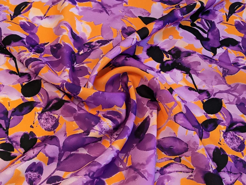 Креп шовк казковый сад, бузковий з помаранчевим - фото 1 - інтернет-магазин tkani-atlas.com.ua