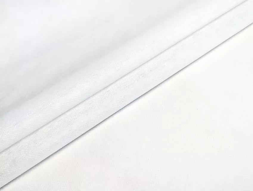 Флізелін, білий (відріз 1,5 м) - фото 1 - інтернет-магазин tkani-atlas.com.ua