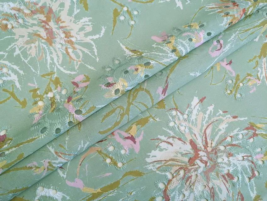 Котон вишивка квіткова фантазія, фісташка - фото 1 - інтернет-магазин tkani-atlas.com.ua