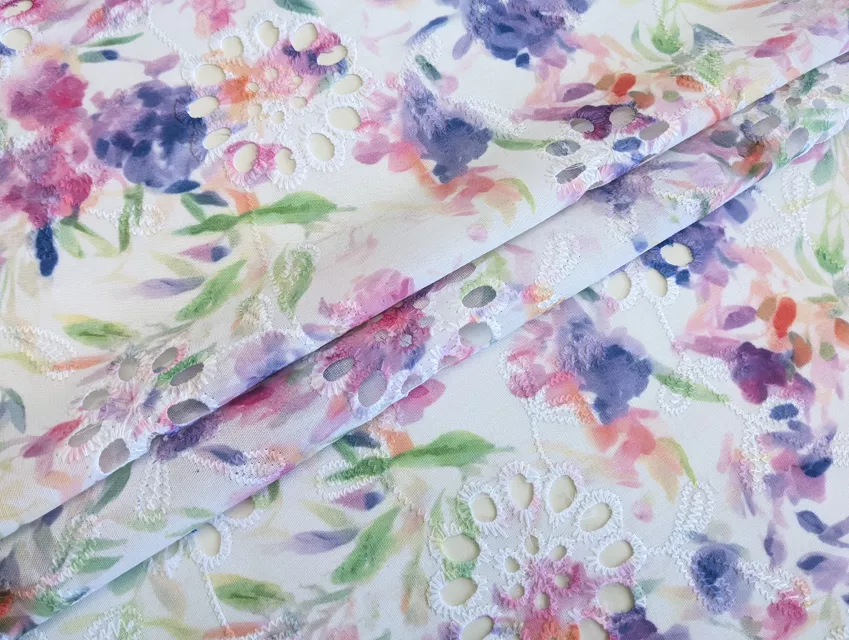 Котон вишивка акварельні бризги, бузковий - фото 1 - інтернет-магазин tkani-atlas.com.ua