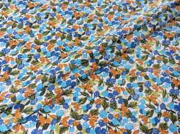 Коттон лесные ягоды, голубой (отрез 2,9 м) - интернет-магазин tkani-atlas.com.ua