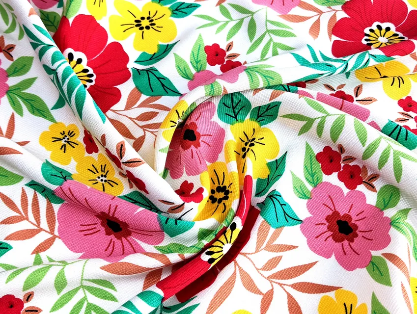 Штапель Бельмондо яскраві квіти, молочний (відріз 1 м) - фото 1 - інтернет-магазин tkani-atlas.com.ua