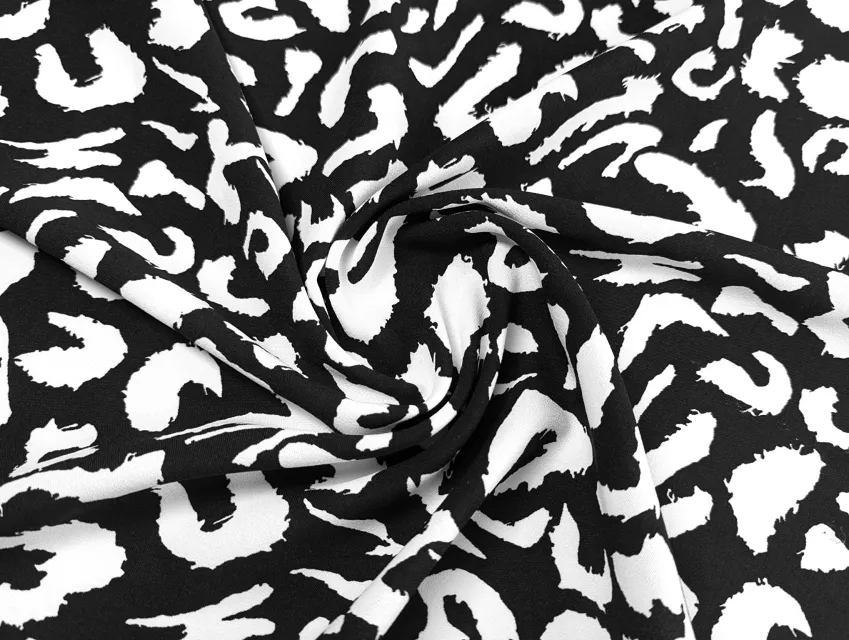 Американский креп рисунок леопард, черный с молочным - фото 1 - интернет-магазин tkani-atlas.com.ua