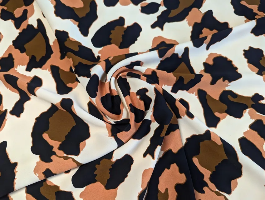 Костюмка шовковиста леопард, бежевий - фото 1 - інтернет-магазин tkani-atlas.com.ua