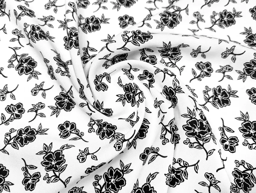 Штапель шовковистий квіточка на гілочці, молочний з чорним - фото 1 - інтернет-магазин tkani-atlas.com.ua