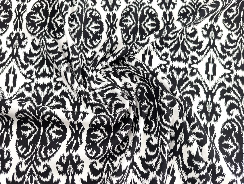 Штапель шелковистый орнамент, черный на белом - фото 1 - интернет-магазин tkani-atlas.com.ua