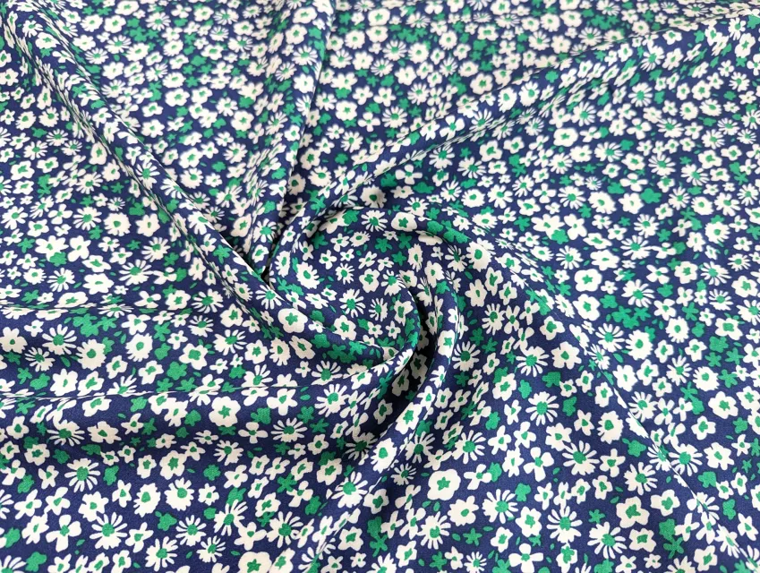 Штапель шовковистий квітковий розсип, темно-синій - фото 1 - інтернет-магазин tkani-atlas.com.ua