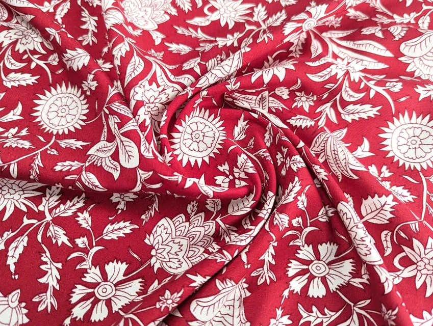 Штапель шелковистый цветочный микс, красный - фото 1 - интернет-магазин tkani-atlas.com.ua