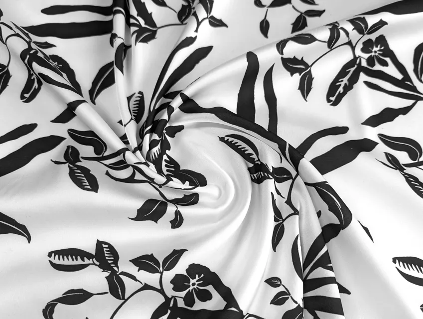 Шелк Армани цветочный вальс, молочный - фото 1 - интернет-магазин tkani-atlas.com.ua