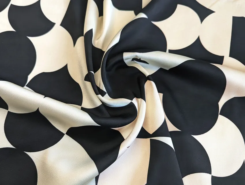 Костюмна Бель уцінка (текстильний недолік), бежевий на чорному - фото 1 - інтернет-магазин tkani-atlas.com.ua