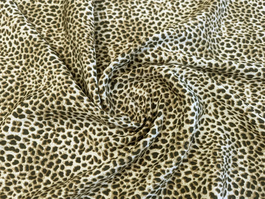Віскоза шовк Бохо ягуар, бежево-коричневий - фото 1 - інтернет-магазин tkani-atlas.com.ua