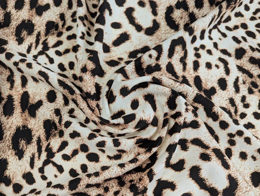 Костюмка шелковистая ягуар, кремовый с бежевым - фото 1 - интернет-магазин tkani-atlas.com.ua