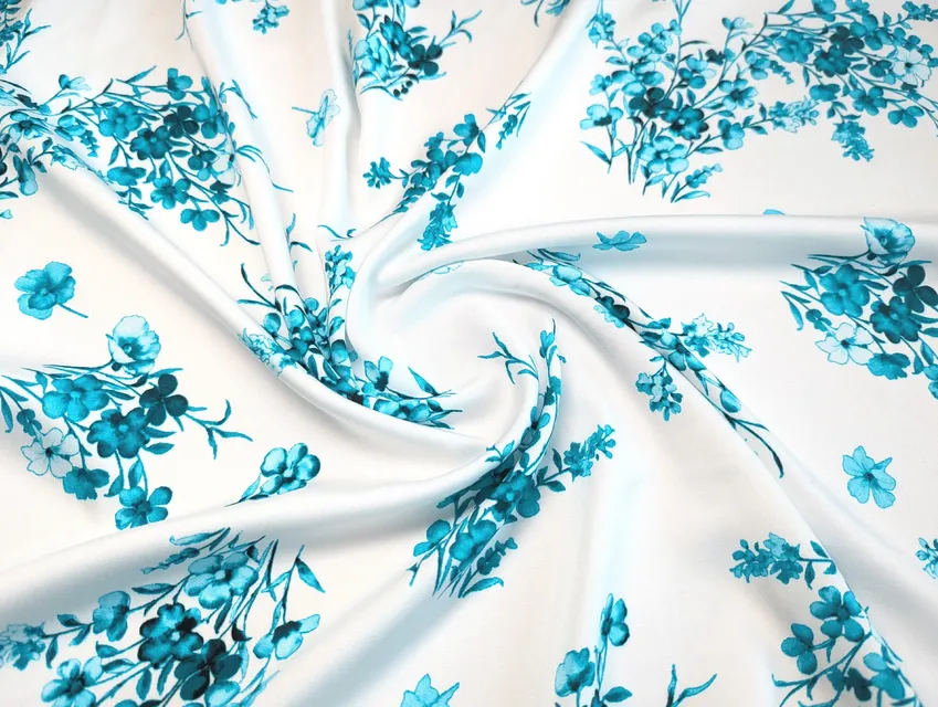 Вискоза шелк букет, молочний - фото 1 - інтернет-магазин tkani-atlas.com.ua