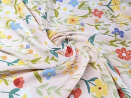 Штапель цветочная поляна, нежная пудра (отрез 1,9 м) - интернет-магазин tkani-atlas.com.ua