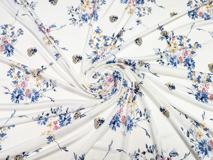 Масло лакр квітковий букет, блакитний на молочному - фото 1 - інтернет-магазин tkani-atlas.com.ua