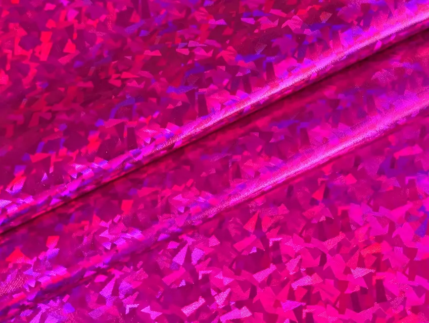 Трикотаж масло нарядное голограмма радужная, малиновый на черном - фото 1 - интернет-магазин tkani-atlas.com.ua