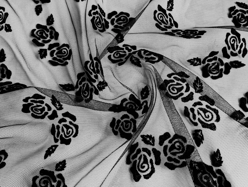 Сітка з флоком троянди, чорний - фото 1 - інтернет-магазин tkani-atlas.com.ua