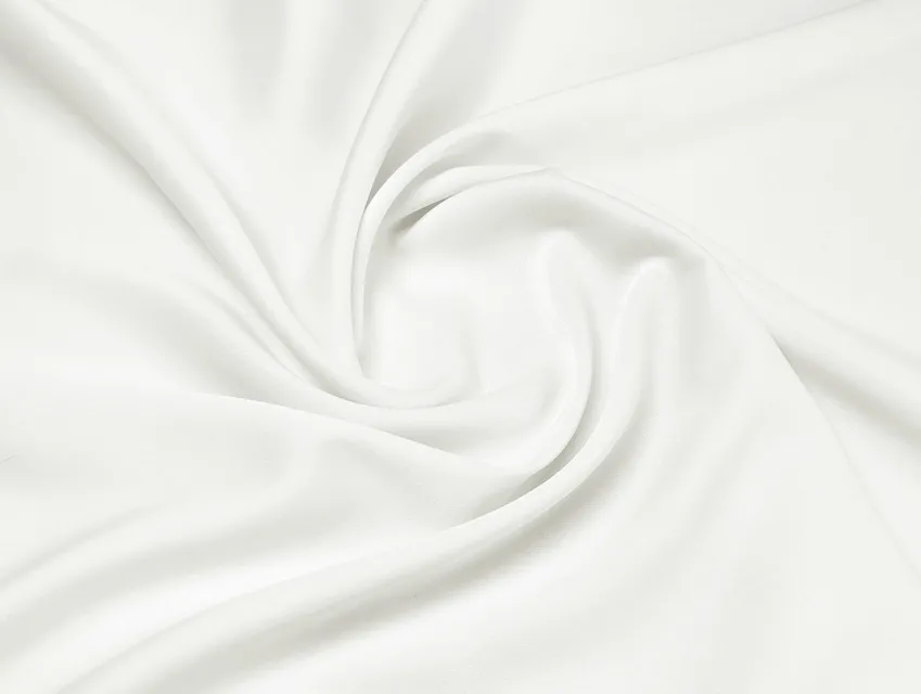 Костюмка атласная Белль уценка (брак), молочный - фото 1 - интернет-магазин tkani-atlas.com.ua