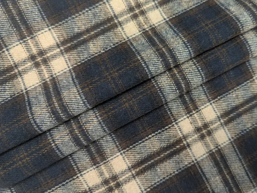 Котон сорочковий клітинка 71 мм, темно-синій з бежевим - фото 1 - інтернет-магазин tkani-atlas.com.ua