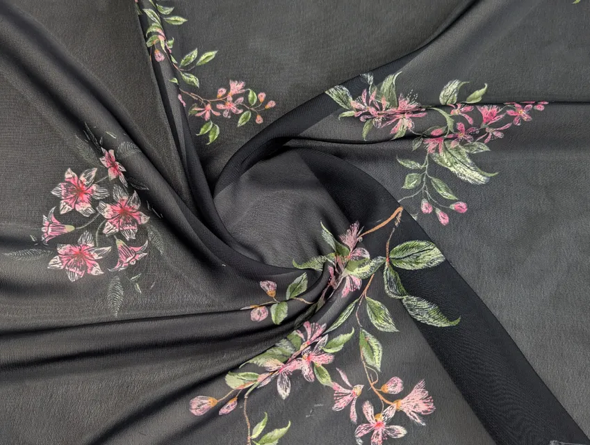 Шифон креповий уцінка (недолік), чорний - фото 1 - інтернет-магазин tkani-atlas.com.ua